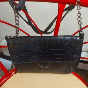 Atmosphere leather shoulder bag